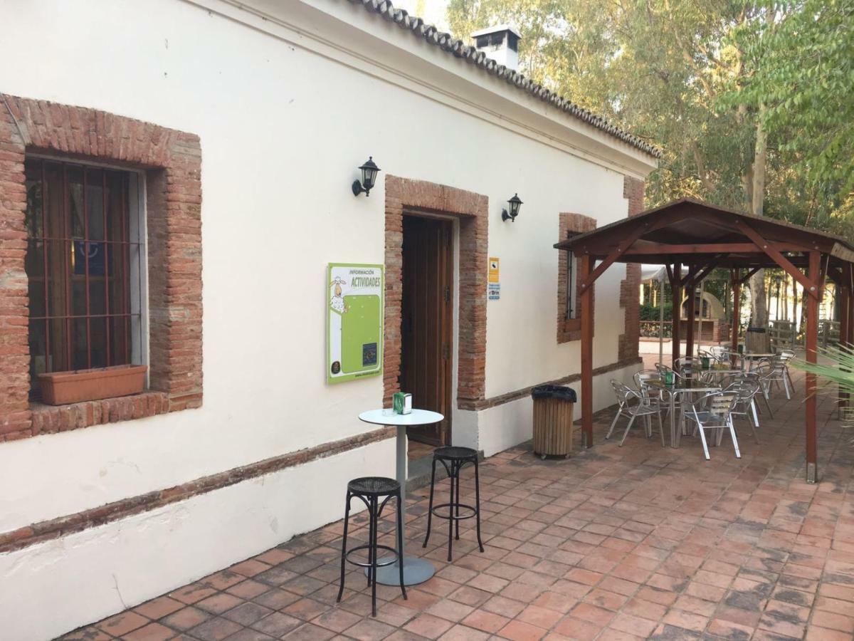 Apartamentos Villa Vacacional Castuera Exterior foto